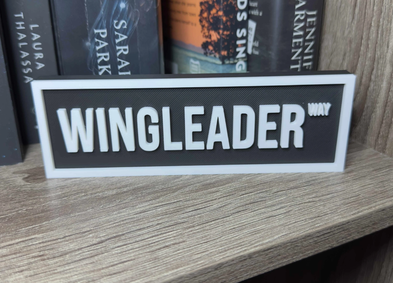 WINGLEADER STREET SIGN