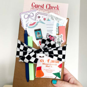 DELUXE BLIND DATE WITH A BOOK #3