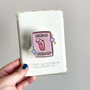 BOOK ON KINDLE GRIP