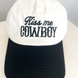 KISS ME COWBOY BASEBALL CAP
